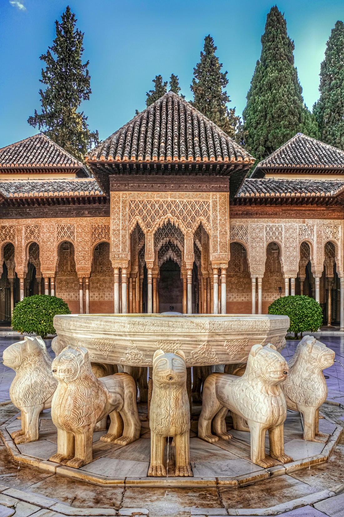 Patio de los Leones, Alhambra
